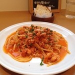 トリトンカフェ - 2013年1月訪問　魚貝のラグー　サラダ・パン付きで1,050円とお得！！