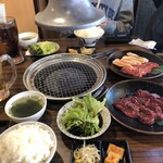 ホルモン専門店 焼肉 ホルモン番長 - 