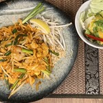 Asiatique 虎ノ門店 - 