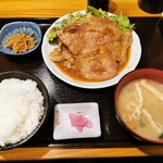 沼津魚市　ひなの家 - 生姜焼き定食