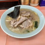 ラーメンショップ たつみや - 料理写真: