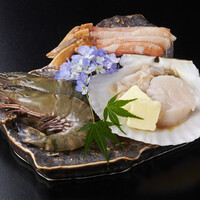 海鮮盛り(海老2尾ズワイ足4尾ホタテ)