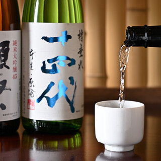 以十四代為首，盡享多彩的時令日本酒和料理的完美結合