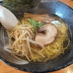 ラーメン工房 ら房 - 料理写真: