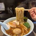 らぁめん 涼虎 - 涼虎らぁめん＋味玉