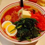 蒙古タンメン中本 - 北極インドラーメン、野菜大盛り、ほうれん草、ねぎ、北極味玉、バター