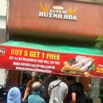 Banh Mi Huynh Hoa - 