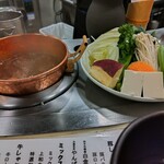 Senri shabu tin - 野菜と鍋