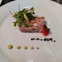 ポム・ダダン - 