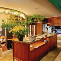 ERUTAN RESTAURANT BAR - 