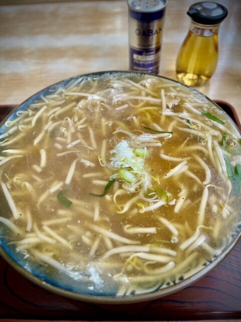 山辺栄屋支店（やまのべさかえやしてん） - 羽前山辺（そば）の写真