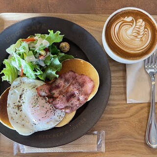 [共2种]早上有薄烤饼和汉堡套餐