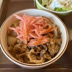 なか卯 - 旨辛親子丼は具もしっかり入ってました♪