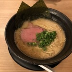 牛骨白湯ラーメン Azuma - 牛骨白湯ラーメン　770円