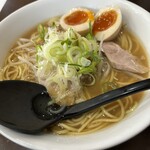 満洲味 - 料理写真:牛骨ラーメン