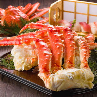 【超お得】大迫力のズワイガニとお寿司が食べ放題！