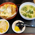 235226436 - カツ丼・ミニうどんセット