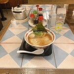 中華そば 麺や食堂 本店 - 
