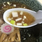 ラーメン 菅家 - シンプルな清湯醤油スープ