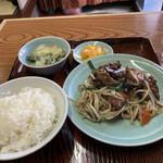 Taiwan Ryouri Aoba - レバニラ炒め定食　850円