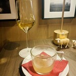 BISTRO PRIME LAMB - サービスで最初に出るラムスープ