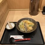 山下本気うどん 横浜ポルタ - 天ぷらうどん