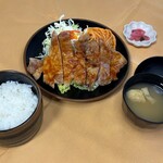 レストラン八白 - ポークチャップ定食