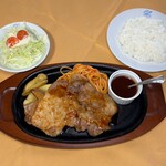 レストラン八白 - ポークチャップ
