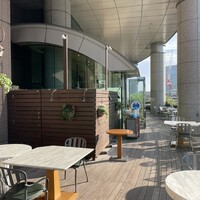 ポム・ダダン - 