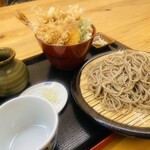 饕餮庵 - セイロ定食