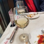ソロ ピッツァ ナポレターナ ダ ルーチョ - ワインです