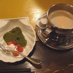 LAPLACE SONO - 抹茶のシフォンケーキと、　コーヒー