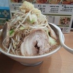 食楽 - 肉ラーメン　野菜３倍