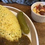 カレーの店 マボロシ - ピクルス。70円。