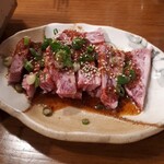 Yakiniku Ya Kurumadou - 肉