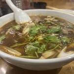 佰老亭 - 湯麺