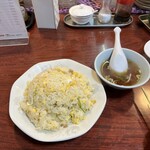 Rairai Ken - 炒飯とスープ