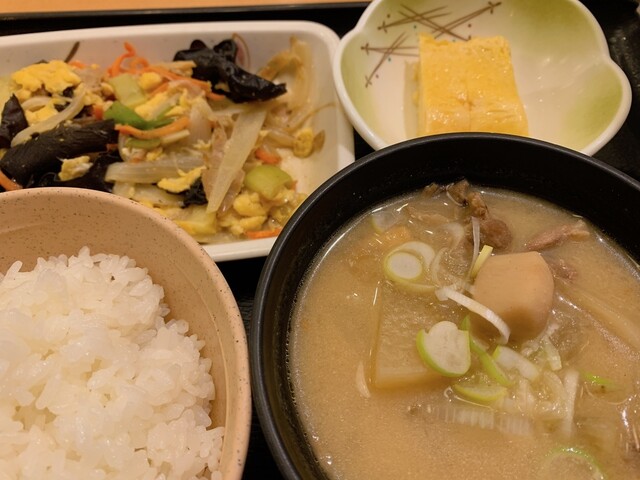 御徒町小町食堂>