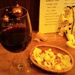 スタンディング　８オンス - イタリアワインとナッツ