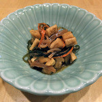 天ぷら処 こさか - お通し（切り干しダイコンの松前漬け）（２０１４年１月）