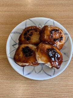 岩崎屋 - 焼きまんじゅう