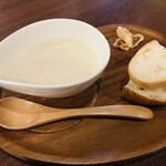 チエズ ワインバー - チャーム