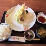 天ぷら定食(ライス大盛)￥１０８０