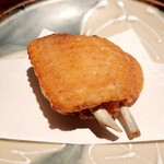 YAKITORI 燃 es - 手羽唐揚げ、食べ易いように包丁入ってます