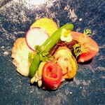 YAKITORI 燃 es - 9種類の野菜サラダ