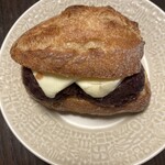 パサージュ ア ニヴォ - あんバターサンド380円