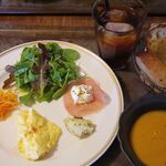 プラウマンズ ランチ ベーカリー - 