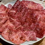 炭火焼肉ホルモンさわいし - 