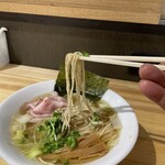 一番だしラーメン しんせん - 