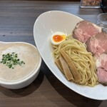 あいつのラーメン かたぐるま - 